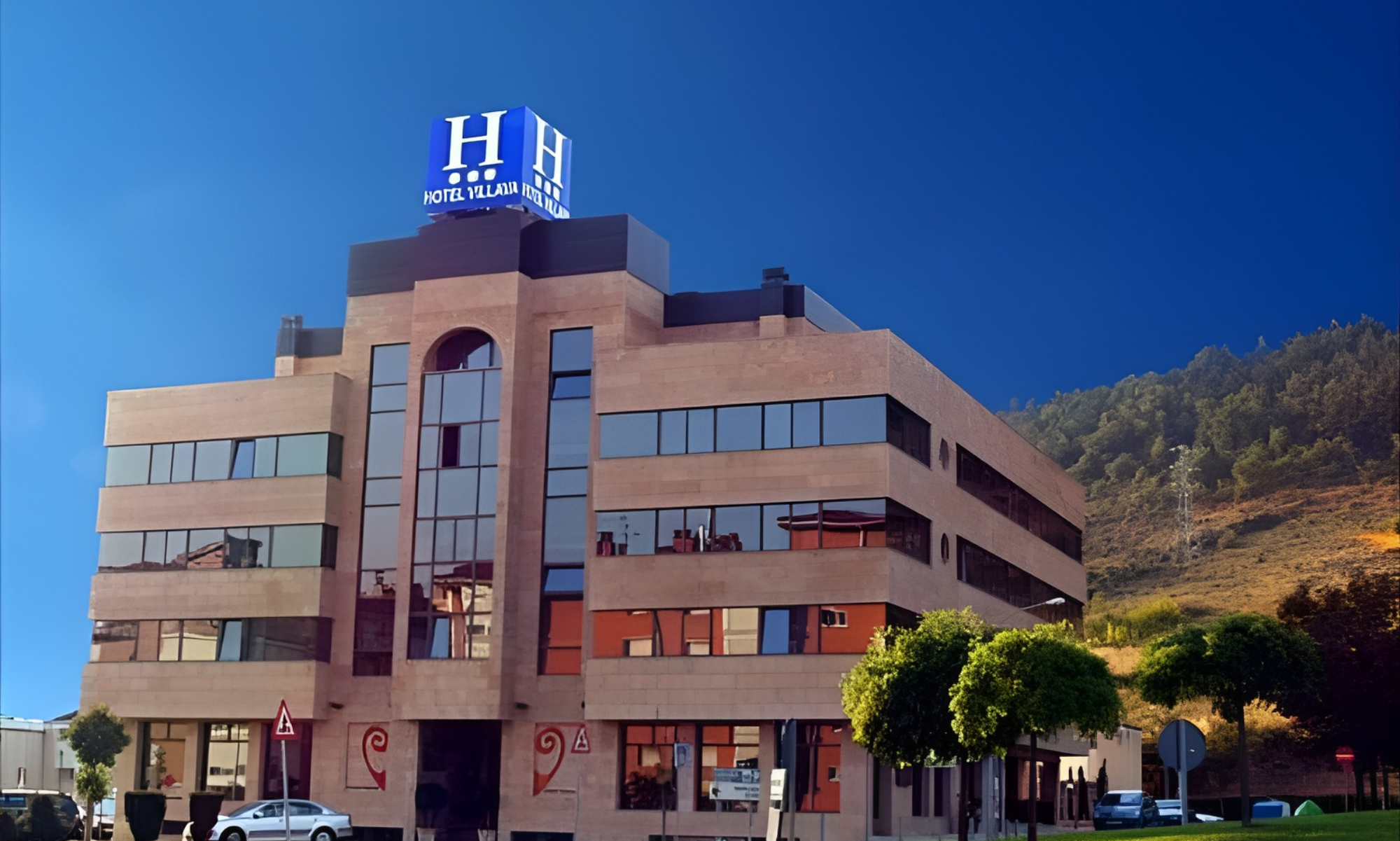 sobre-nosotros-hotel-villava-en-pamplona